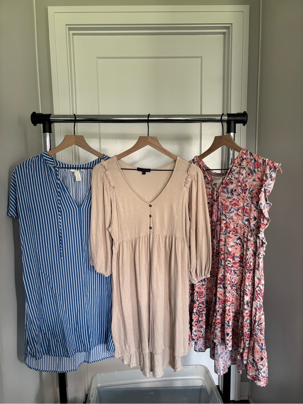 H&M Beige V-Neck Midi Dress - Neutral Cotton Blend